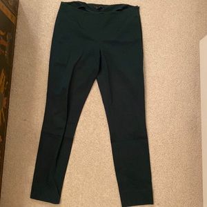 Cropped Theory pants in dark green
